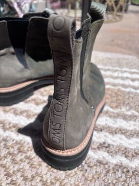 TOMS Dakota Boot Camo Boot in Olive Green